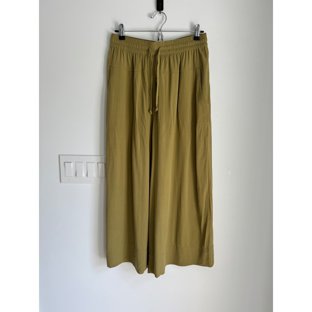 The Odells Wide Leg Cropped Pants Chartreuse Green Smocked Elastic Waist Medium